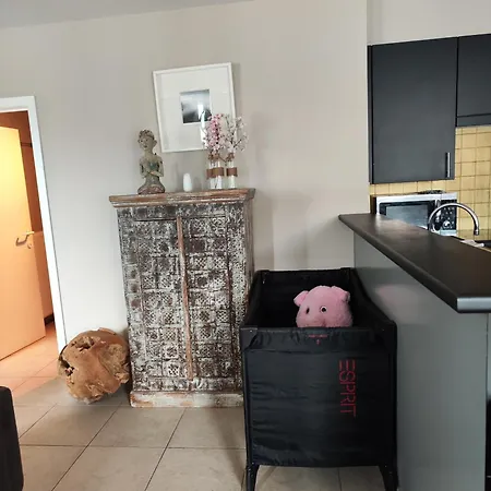 Loft Appartement Met 3 Slaapkamers En Gratis Parking Ichtegem Exterior photo